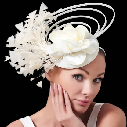 Elegant Floral Fasciantor with Faux Feather - Image 8