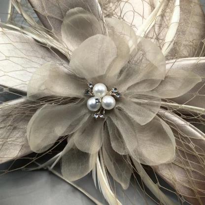 Net Veil Cocktail Hat with Floral Design - Image 9