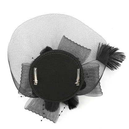 Exquisite Floral Headpiece with Mesh Design - Image 12