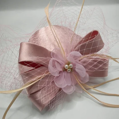 Net Veil Cocktail Hat with Floral Design - Image 12